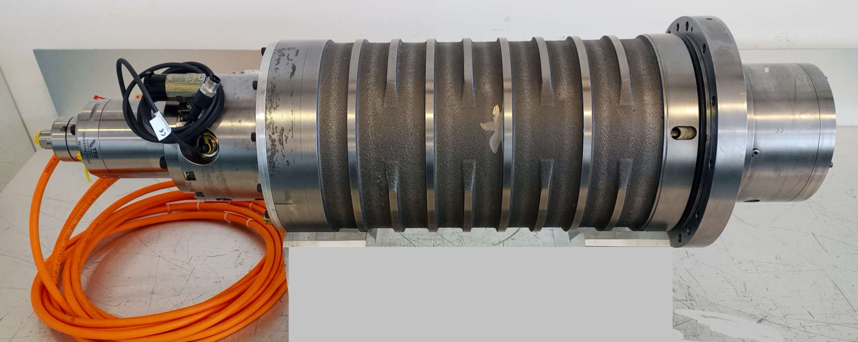 ELETTROMANDRINO DA FRESATURA KESSLER DOPO LA RIPARAZIONE